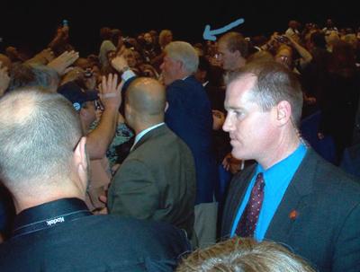 It's President Clinton!